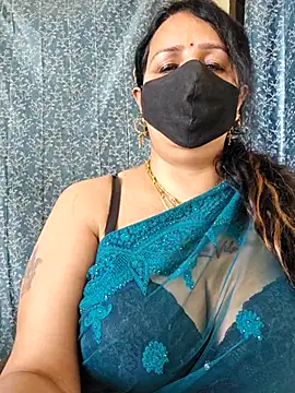 cute-tanvi online show from March 17, 7:35 am