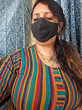 cute-tanvi online show from March 21, 4:17 am