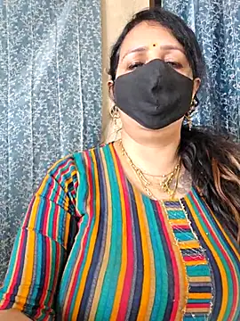 cute-tanvi online show from March 21, 7:22 am