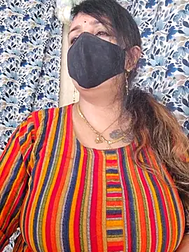 cute-tanvi online show from September 24, 1:53 am