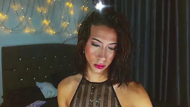 Kenisha Sweet online show from February 12, 10:14 am