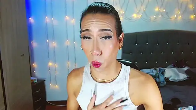 Kenisha Sweet online show from February 23, 11:55 am