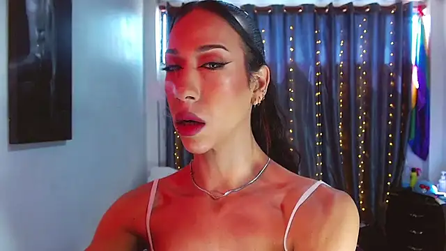 Snapshot of Kenisha_Sweet chatting on March 21, 3:37 pm Kenisha Sweet online show from March 21, 3:37 pm