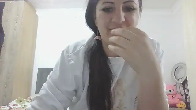 Naughtyredd online show from May 21, 10:44 am