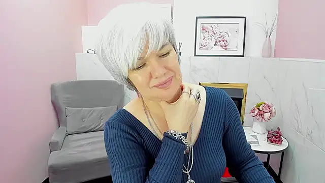 CarmenSoft online show from December 11, 11:43 pm