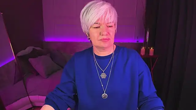 CarmenSoft online show from December 25, 8:28 pm