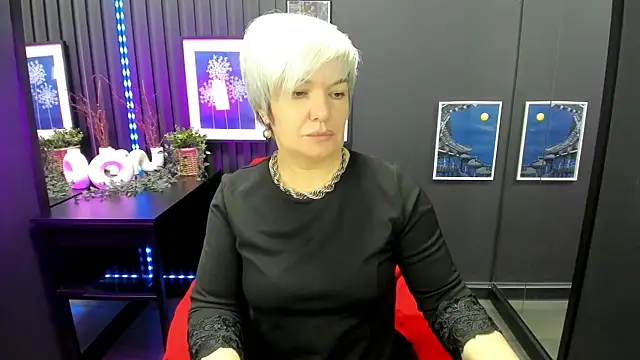 CarmenSoft online show from December 22, 8:39 pm