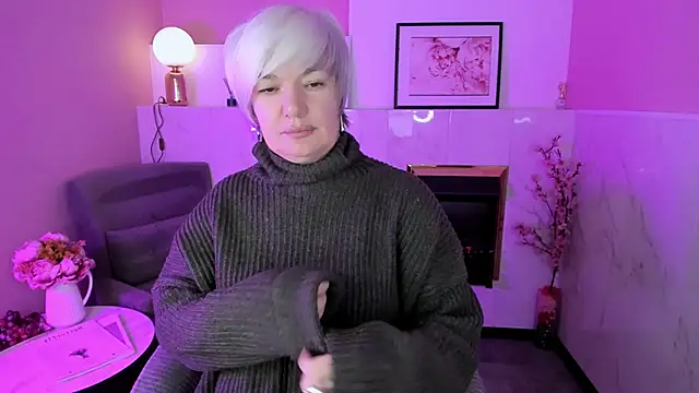 CarmenSoft online show from February 3, 8:47 pm