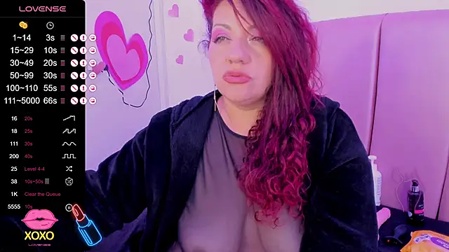 pamela dimantis  online show from February 22, 10:18 am