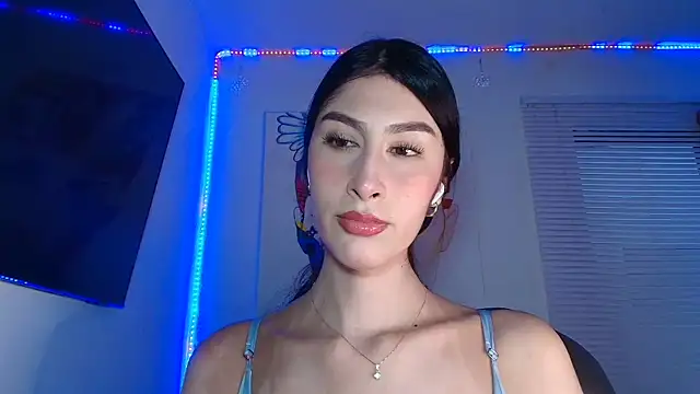 Snapshot of valeria_gonzales_ chatting on April 1, 9:56 pm valeria gonzales online show from April 1, 9:56 pm