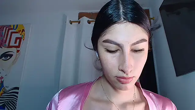 valeria gonzales  online show from July 17, 1:01 am