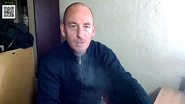 Johan   Barker online show from December 10, 4:17 pm