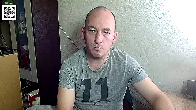 Johan   Barker online show from February 23, 3:40 pm