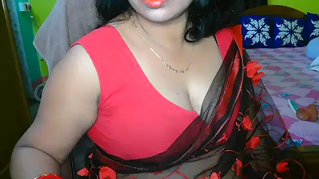 Snapshot of Anushka_21 chatting on December 5, 6:55 pm Anushka 21 online show from December 5, 6:55 pm