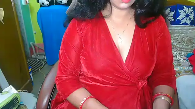 Snapshot of Anushka_21 chatting on January 14, 1:26 am Anushka 21 online show from January 14, 1:26 am