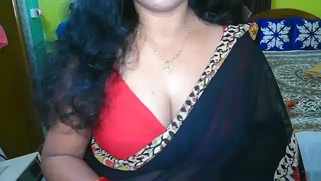 Snapshot of Anushka_21 chatting on January 25, 7:39 pm Anushka 21 online show from January 25, 7:39 pm