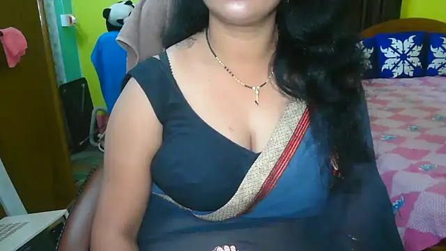 Snapshot of Anushka_21 chatting on February 16, 7:27 pm Anushka 21 online show from February 16, 7:27 pm