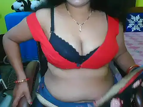 Snapshot of Anushka_21 chatting on February 20, 7:08 pm Anushka 21 online show from February 20, 7:08 pm