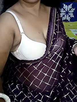 Snapshot of Anushka_21 chatting on September 8, 7:02 pm Anushka 21 online show from September 8, 7:02 pm