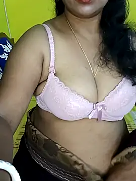 Snapshot of Anushka_21 chatting on September 10, 5:46 pm Anushka 21 online show from September 10, 5:46 pm