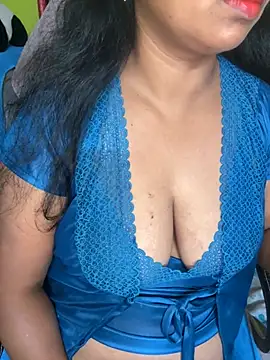 Snapshot of Anushka_21 chatting on June 8, 2:12 am Anushka 21 online show from June 8, 2:12 am