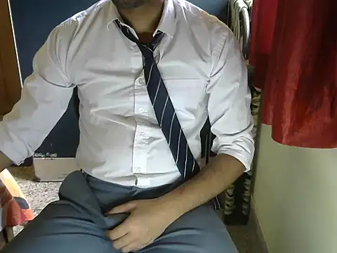 Snapshot of aloneboy1996 chatting on October 11, 7:40 am aloneboy1996 online show from October 11, 7:40 am