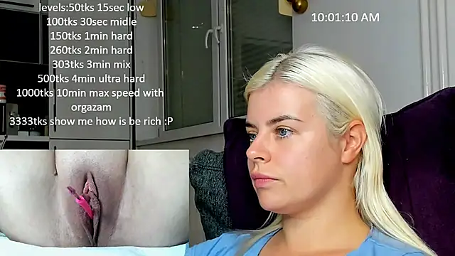 Snapshot of queenofthenighttt chatting on October 28, 9:02 am queenofthenighttt online show from October 28, 9:02 am