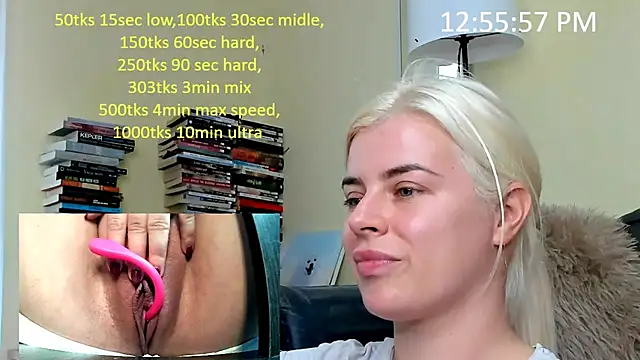 Snapshot of queenofthenighttt chatting on November 25, 11:54 am queenofthenighttt online show from November 25, 11:54 am