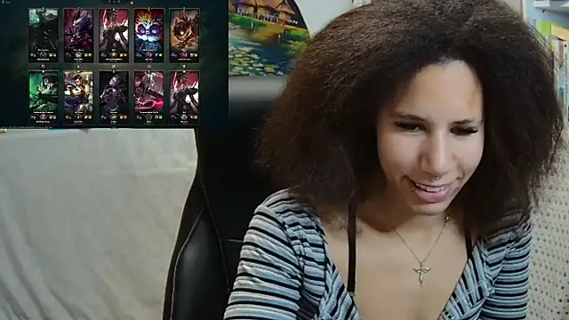 Snapshot of AaliyahHarris chatting on January 28, 5:14 pm AaliyahHarris online show from January 28, 5:14 pm