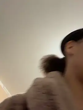 Snapshot of AaliyahHarris chatting on March 3, 12:48 pm AaliyahHarris online show from March 3, 12:48 pm