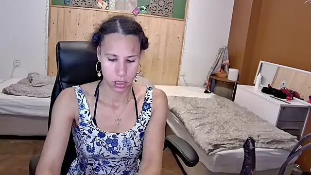 AaliyahHarris online show from June 11, 8:07 pm