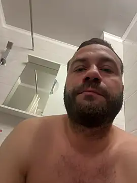 Snapshot of nikebauer95 chatting on February 16, 9:05 pm nikebauer95 online show from February 16, 9:05 pm