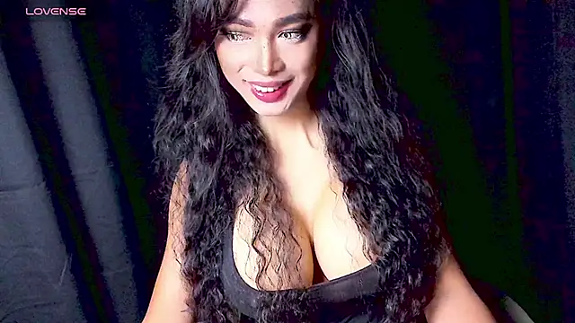 XXsexylongcockXX online show from March 13, 10:27 pm