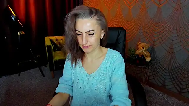 Snapshot of Rebecca_Diamond chatting on April 22, 5:21 am Rebecca Diamond online show from April 22, 5:21 am