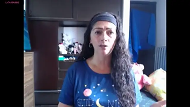 Snapshot of morgan_777 chatting on November 17, 4:13 pm morgan 777 online show from November 17, 4:13 pm