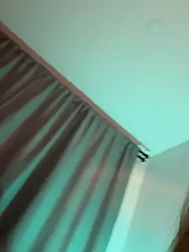 curchez  online show from January 23, 2:12 am