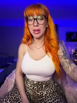 Snapshot of Pia_July_ chatting on January 16, 9:08 pm Pia July  online show from January 16, 9:08 pm