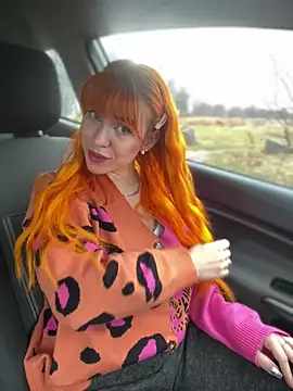 Snapshot of Pia_July_ chatting on January 23, 12:30 pm Pia July  online show from January 23, 12:30 pm