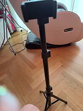 Snapshot of Pia_July_ chatting on September 10, 2:06 pm Pia July  online show from September 10, 2:06 pm