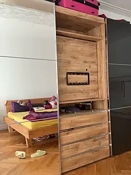 Snapshot of Pia_July_ chatting on September 19, 12:50 pm Pia July  online show from September 19, 12:50 pm