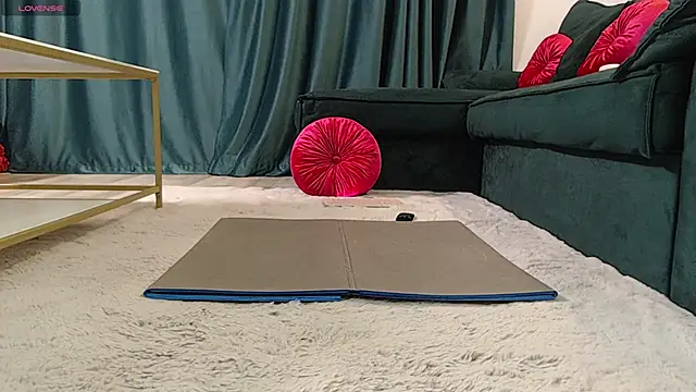 Snapshot of natasha-bigas chatting on October 11, 7:01 pm natasha-bigas online show from October 11, 7:01 pm