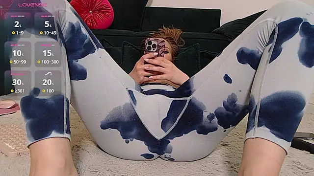 natasha-bigas online show from June 12, 8:19 pm