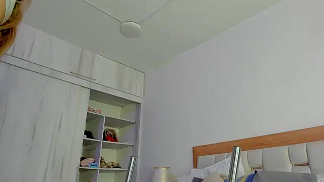 elena mature online show from October 31, 3:57 pm