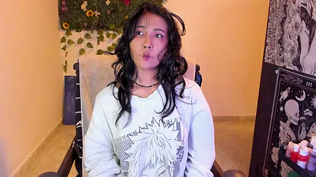 Snapshot of Mary_Rosse1 chatting on October 22, 6:51 pm Mary Rosse1 online show from October 22, 6:51 pm