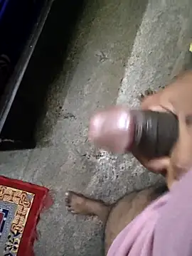 Snapshot of rameshmry1 chatting on February 25, 10:41 pm rameshmry1 online show from February 25, 10:41 pm