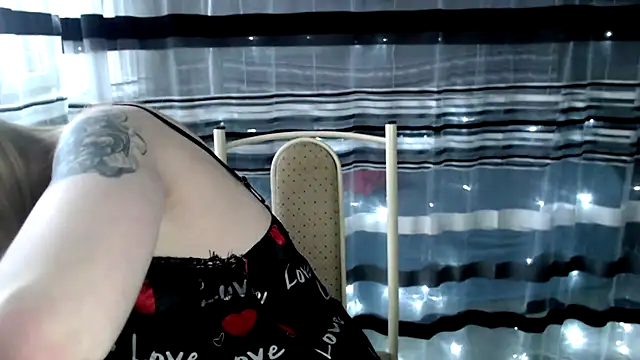 cold lollipop online show from January 18, 7:17 am