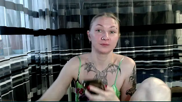 cold lollipop online show from November 21, 6:34 am