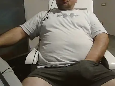 iron boy80 online show from February 18, 10:05 am