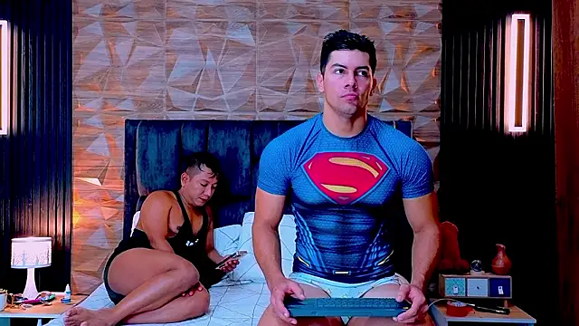 FelipeAndMarcello3 online show from March 20, 2:00 pm