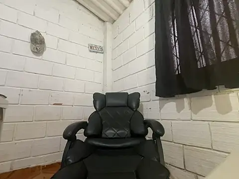 Max TheHorseDick online show from June 4, 4:46 pm